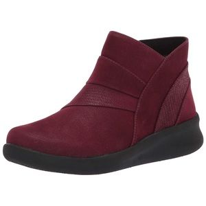 Clarks Women's Sillian 2.0 Rise Ankle Boot